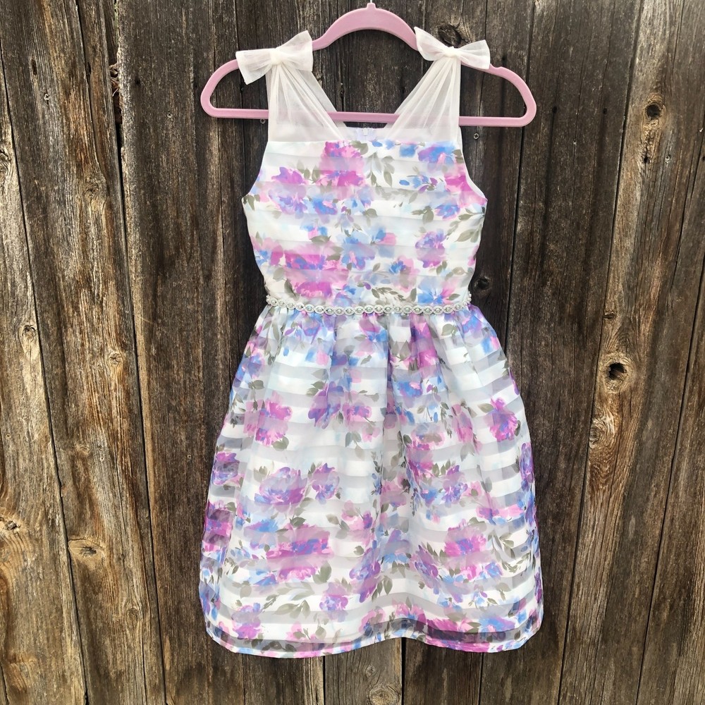 NWT Girls floral formal wedding easter dress size 12 (I29)